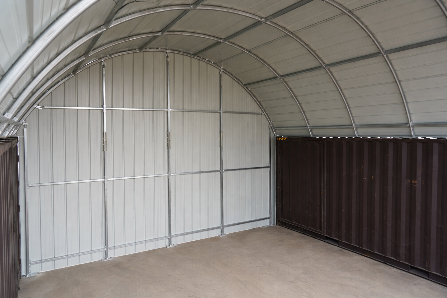 Containerluifels - 20ft x 20ft x 6,5ft (6m x 6m x 2m)