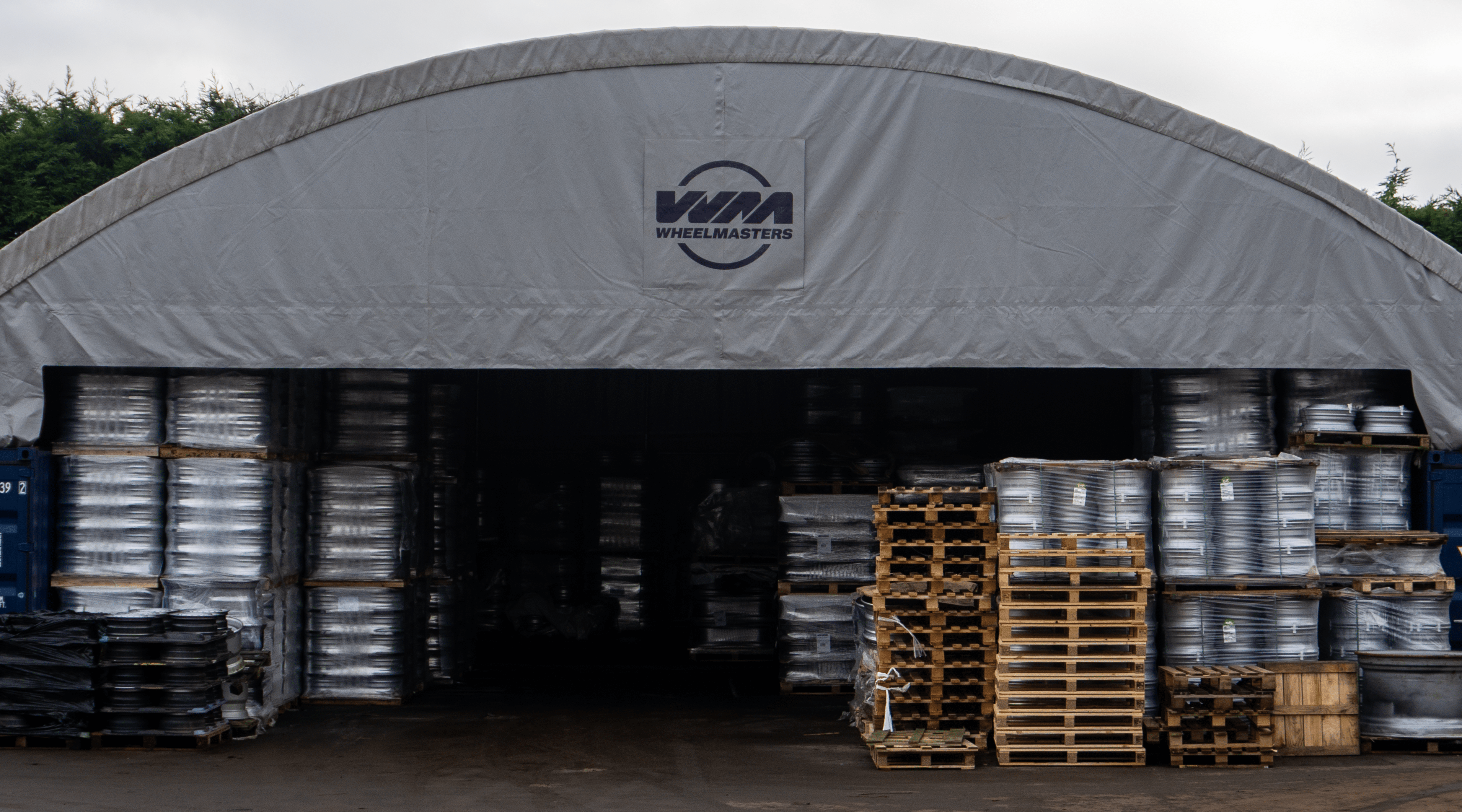 Container Schuilplaats - 60ft x 40ft x 20ft (18.3m x 12m x 6m) Geïnstalleerd aan de buitenkant van containers